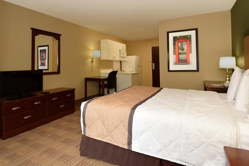 Suburban Studios Minneapolis Блумингтон Экстерьер фото