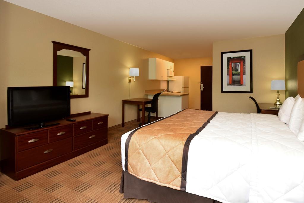 Suburban Studios Minneapolis Блумингтон Экстерьер фото