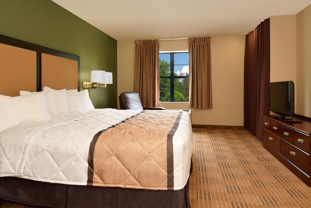 Suburban Studios Minneapolis Блумингтон Экстерьер фото